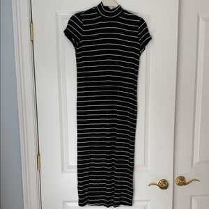 Women’s maternity dress